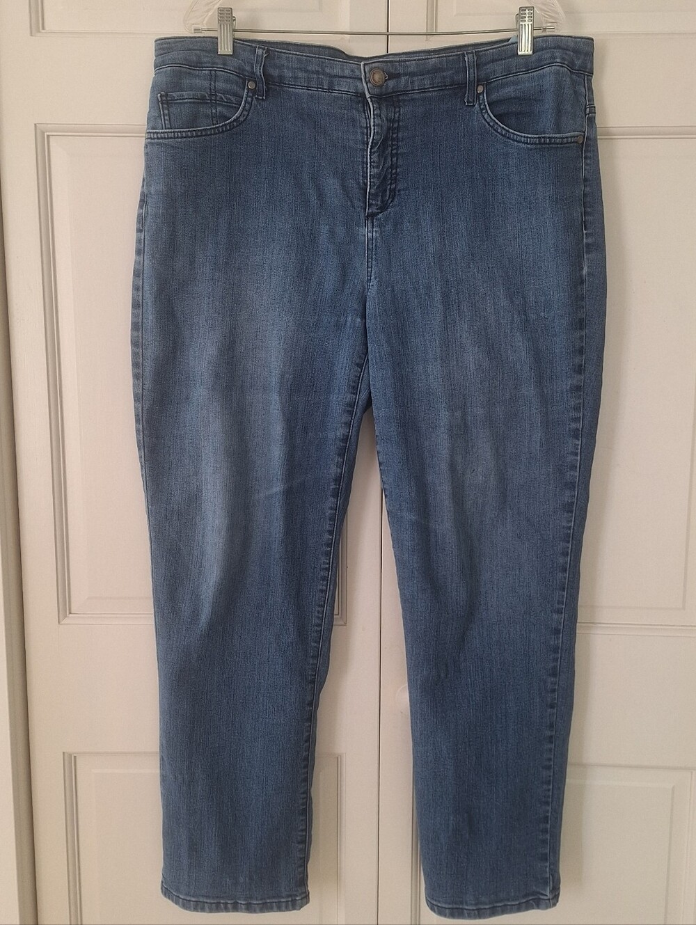 Bandolino "Mandie" straight leg blue jeans